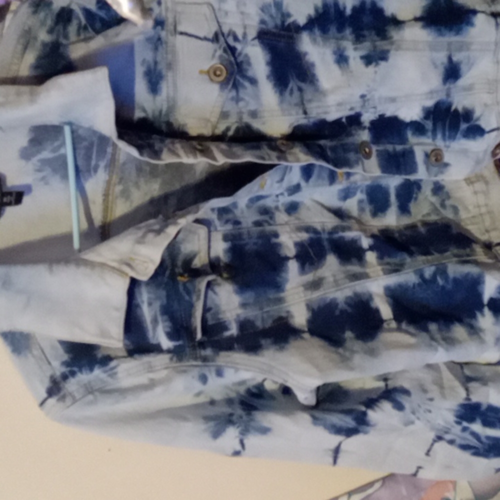 Jean jacket - Picture 3 of 3